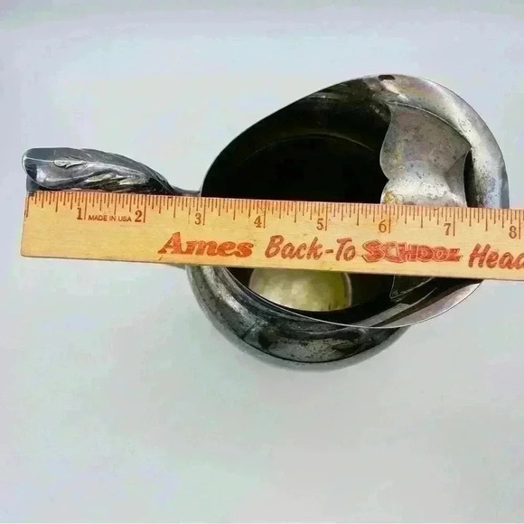 Vintage Wm A Rogers Sliverplate Water Pitcher with Ice Guard - Picture 14 of 15